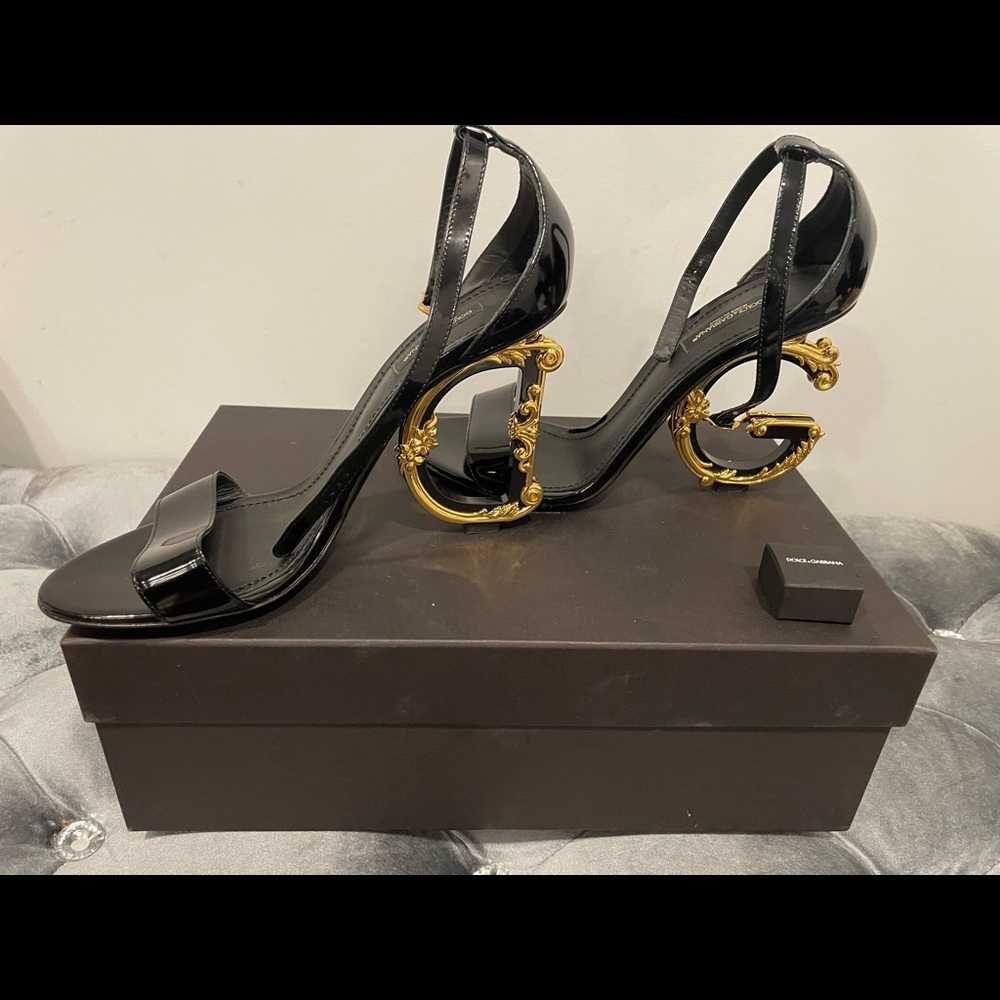 Authentic Dolce & Gabbana (D&G) Sculpted-Heel Patent Leather Sandals. BLACK